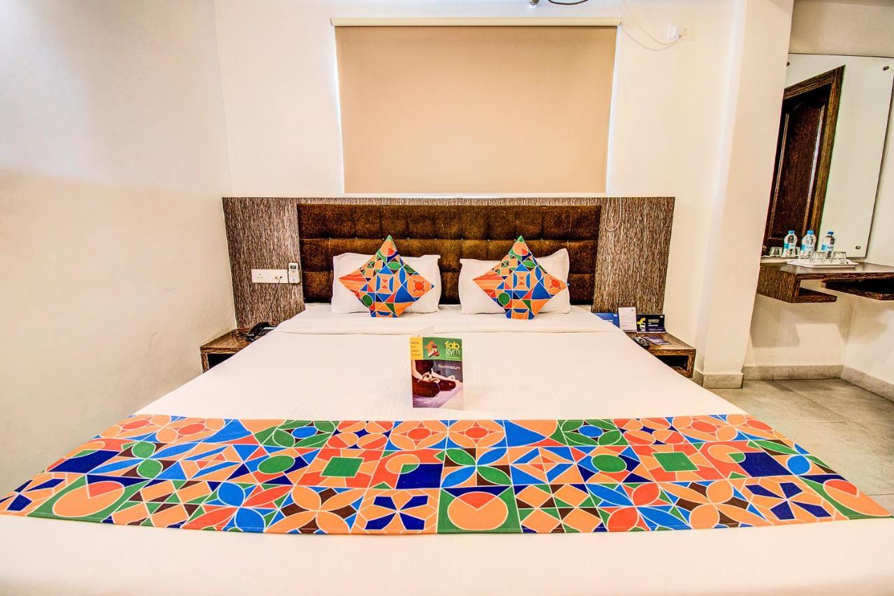 Capital Suites Bangalore Eksteriør bilde