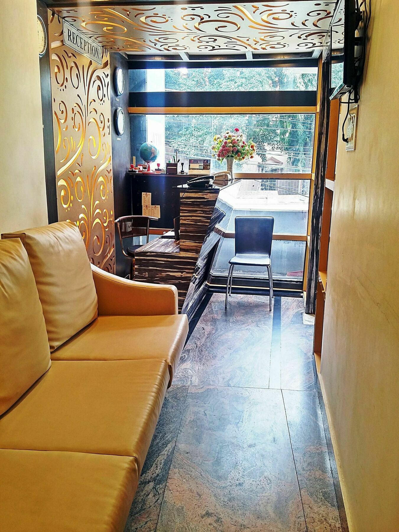 Capital Suites Bangalore Eksteriør bilde