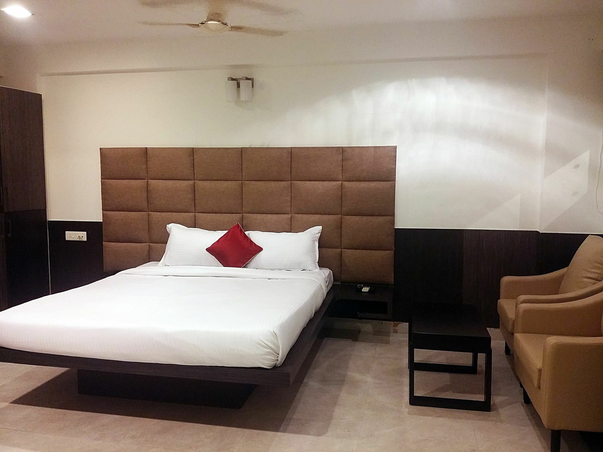 Capital Residency Hotell Bangalore Eksteriør bilde